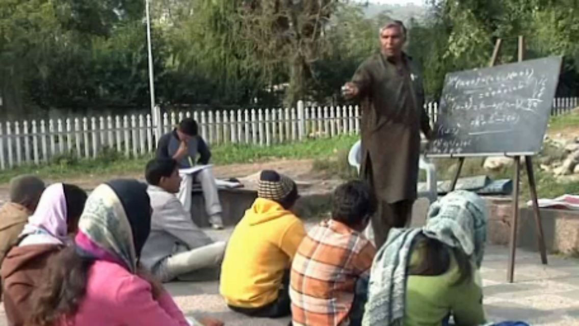 Indien_Lehrer.jpg