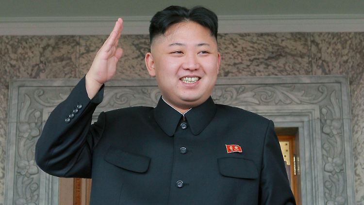 Nordkoreas Machthaber Kim Jon Un wird nicht zur großen Militärparade in Moskau reisen.