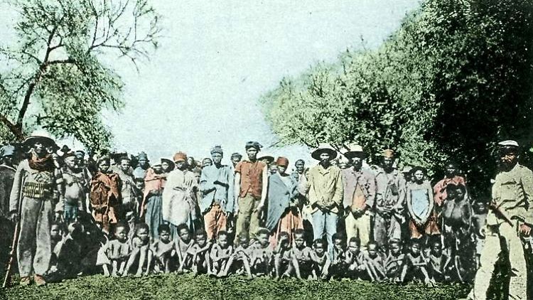 Gefangene Nama und Herero, 1904.