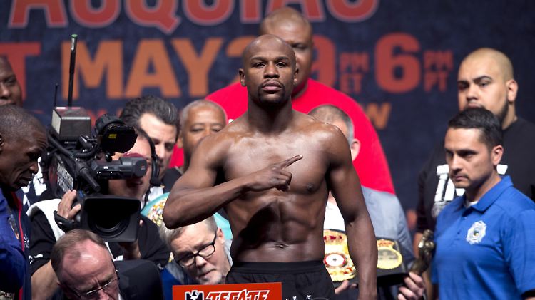 Erntete auch Buh-Rufe: Floyd Mayweather jr
