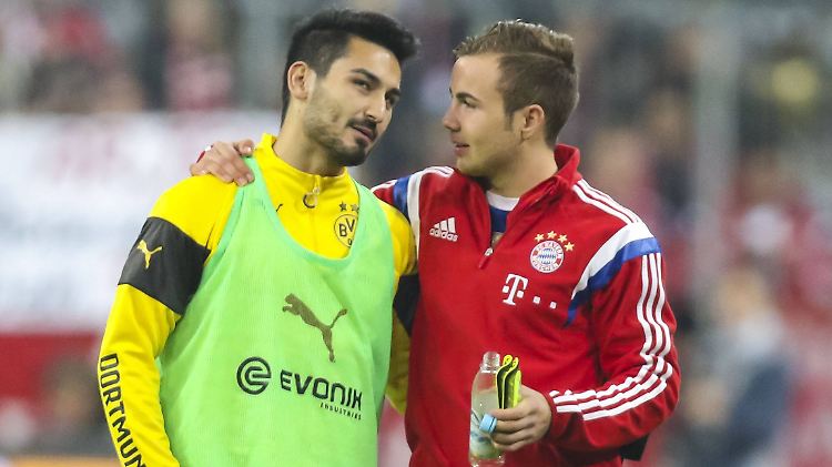 Ringtausch mit Anfassen? Ilkay Gündogan und Mario Götze.