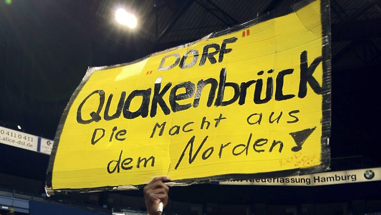 Damit ist es jetzt vorbei: Terrance Thomas feiert 2008 den Pokalsieg mit Quakenbrück.