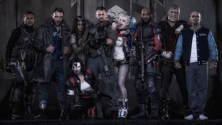 So sieht der Cast der Comicverfilmung "Suicide Squad" aus. Mit dabei: Will Smith, Margot Robbie und Cara Delevingne.