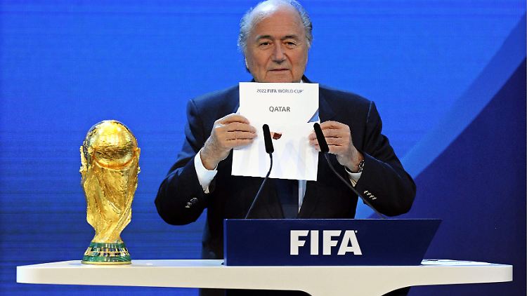 Katar! Blatter sei von den Vorwürfen nicht betroffen, beteuert die Fifa. 