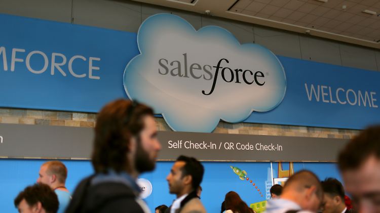 Bei Microsoft passt Salesforce ins Bild: Wer ist der unbekannte Bieter?