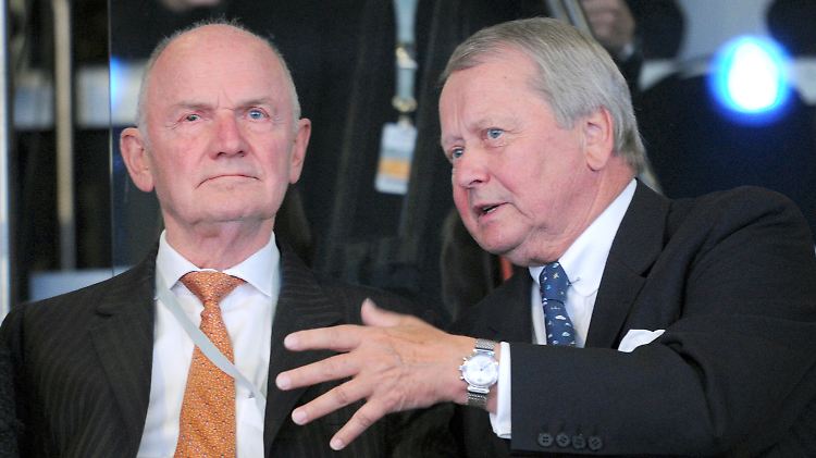 Ferdinand Piëch mit seinem Cousin Wolfgang Porsche.