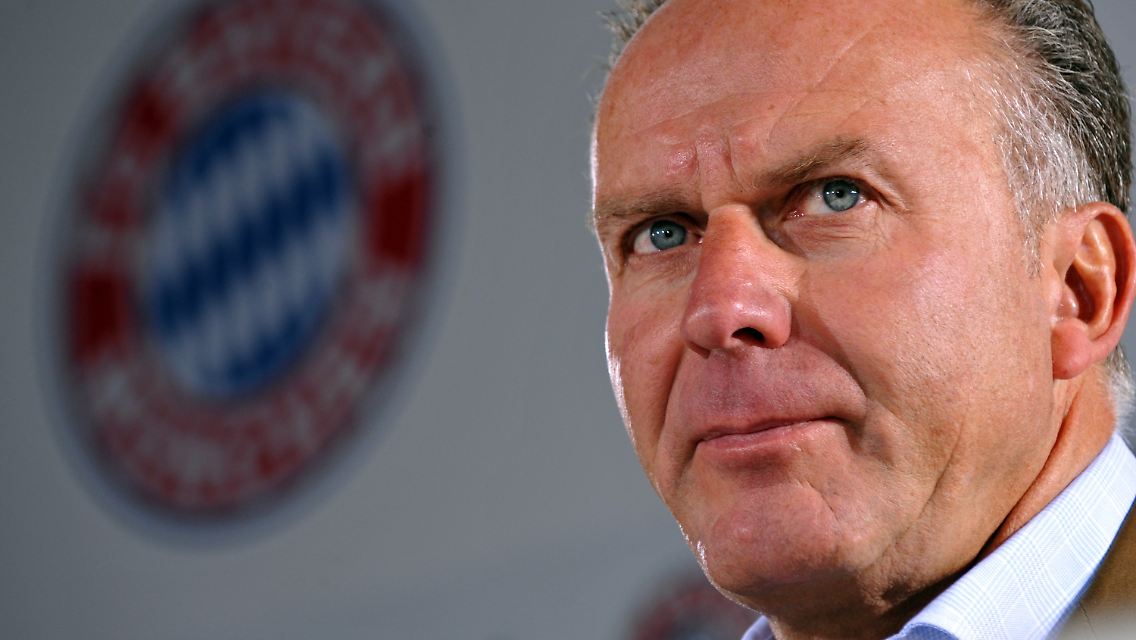 "Als ich das gelesen haben, hatte ich Bauchschmerzen": Karl-Heinz Rumenigge.