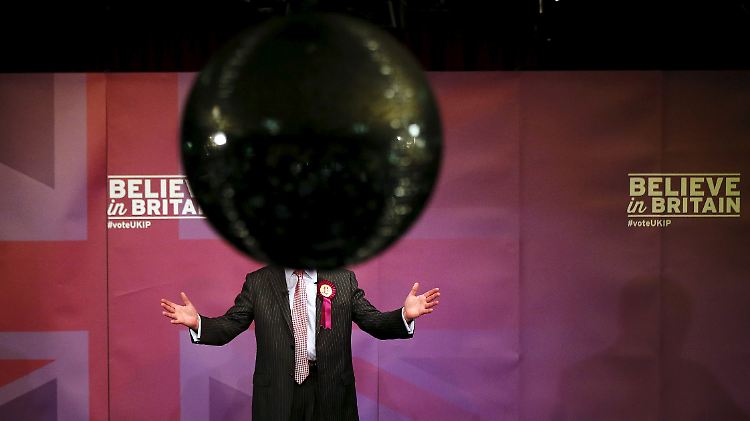 Großbritannien im Wahlfieber, hier Nigel Farage bei der Abschlussveranstaltung der UKIP in Broadstairs: "Nach einem langweiligen Wahlkampf beginnt das eigentliche Drama."