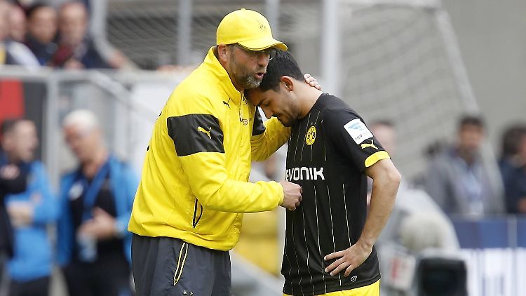 Für Trainer Jürgen Klopp dürfte der Abschied schwer fallen: Gündogan ist "mein Spieler bis zum letzten Spieltag".