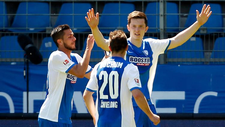 Die Bochumer haben dem FC Ingolstadt den vorzeitigen Aufstieg in die Bundesliga verdorben. Der hier jubelnde Michael Gregoritsch verwandelte einen höchst umstrittenen Strafstoß.