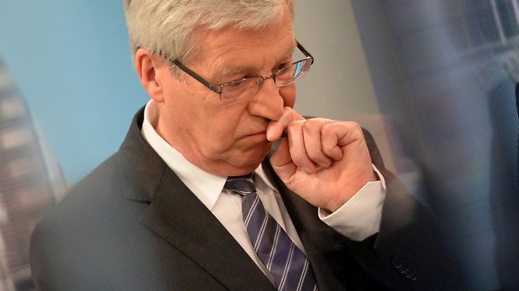 Jens Böhrnsen kann sich ein drittes Mal zum Bürgermeister Bremens wählen lassen. Doch seine Koalition hat massiv an Stimmen verloren.