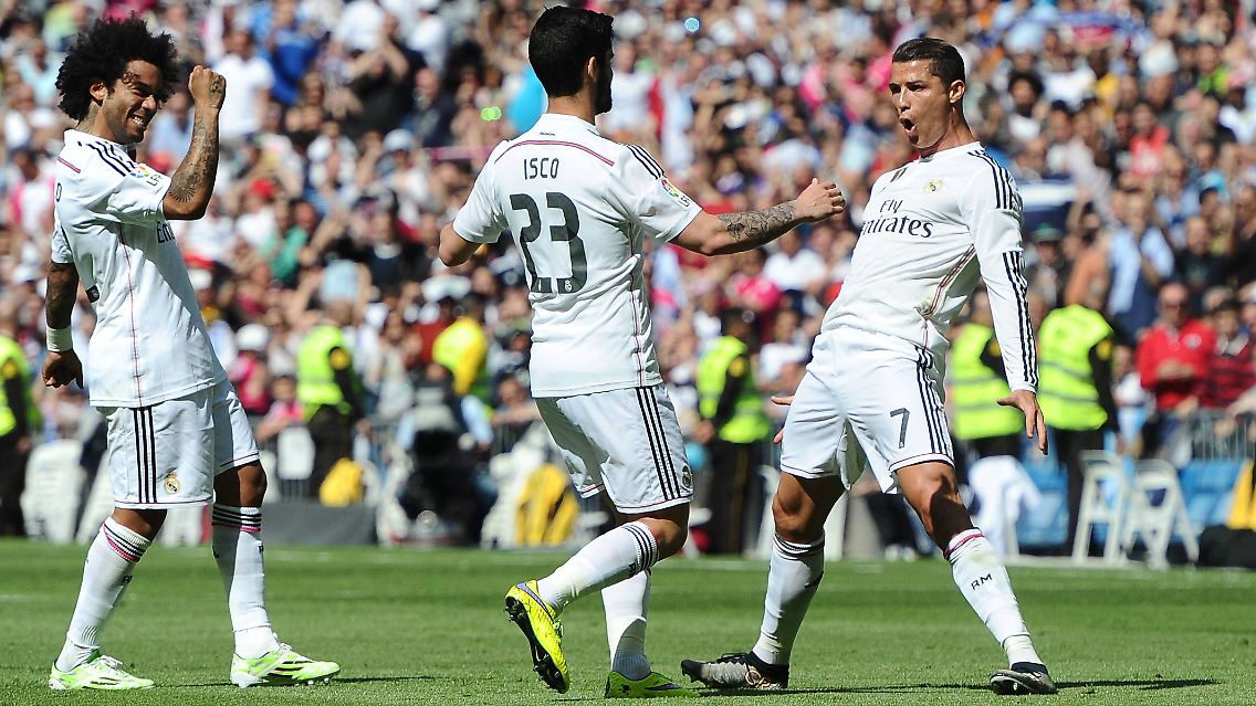 Absoluter Krösus im Weltfußball ist und bleibt Real Madrid. Die "Königlichen" um Cristiano Ronaldo sollen 3,26 Milliarden Dollar wert sein - und sind somit der wertvollste Fußballklub der Welt.