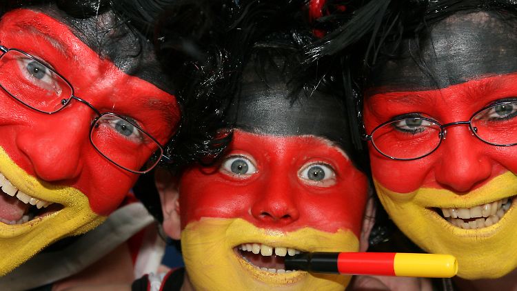 "Das Ausgehen war früher das Highlight der Woche": Fast 4000 Euro kann der deutsche Durchschnittshaushalt pro Monat ausgeben.