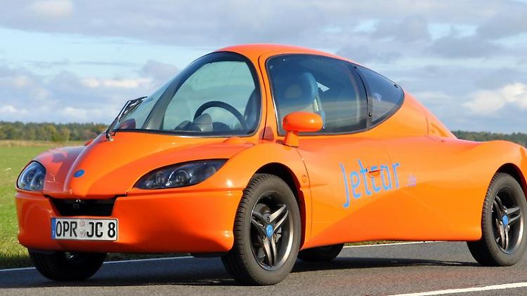 Schnittig durch den Wind: Das Jetcar Elektro.