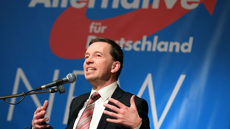 Bernd Lucke will seinen Kurs erklären - und prüfen, ob er genügend Rückhalt dafür hat.