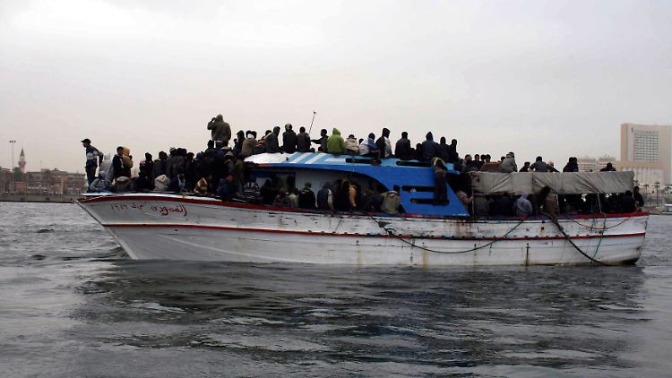 Allein in diesem Jahr verloren Schätzungen zufolge fast 1800 Flüchtlinge ihr Leben im Mittelmeer.