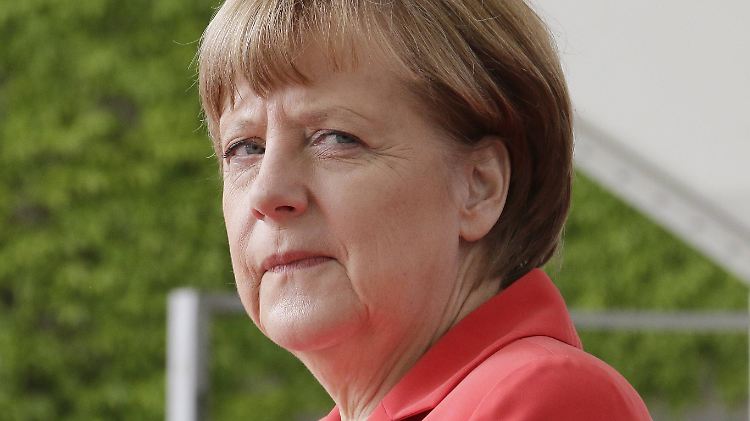 Merkel musste in wenig auf François Hollande warten.