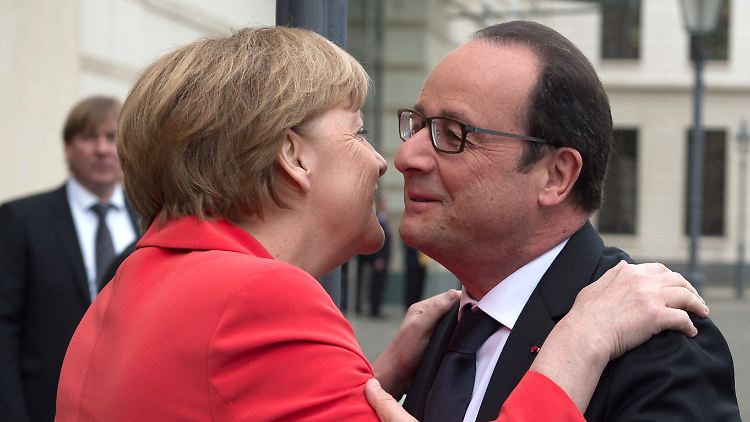 Merkel und Hollande hatten in Berlin das Treffen mit Vertretern aus 35 Staaten in Paris vorbereitet.