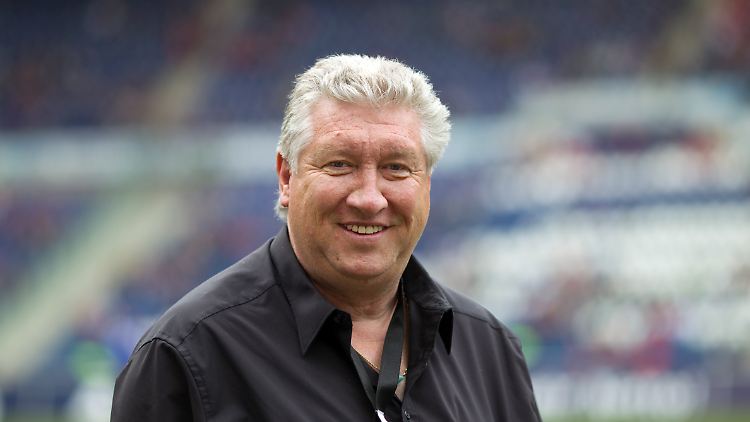 Spricht man Dieter Schatzschneider auf den FC Bayern an, wird es sicherlich unterhaltsam.