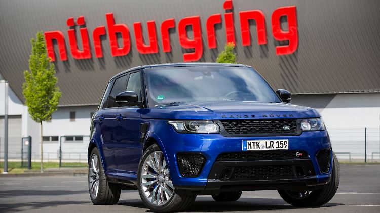 Der Range Rover SVR kann ganz normal, aber wer ihn über die Rennstrecke bewegen möchte, ist gerne eingeladen.