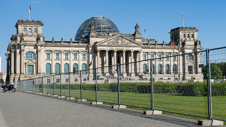 Seit Anfang Mai hat der Bundestag mit dem bis dato größten Cyber-Angriff zu kämpfen.