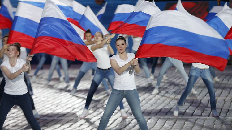 Besser gar nicht erst ins Ausland? Die Warnung der russischen Regierung vor US-Strafverfolgern wirft viele Fragen auf.