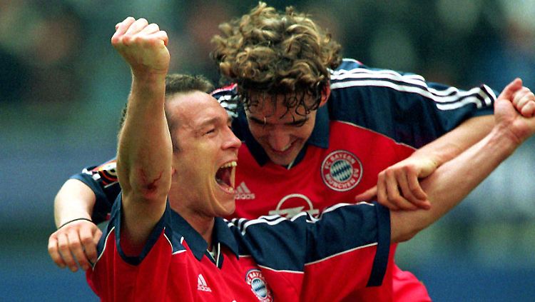 Hamburg, 19. Mai 2001: Patrik Andersson jubelt mit dem FC Bayern. Und Markus Merk lässt sich lieber nicht mehr auf Schalke blicken.