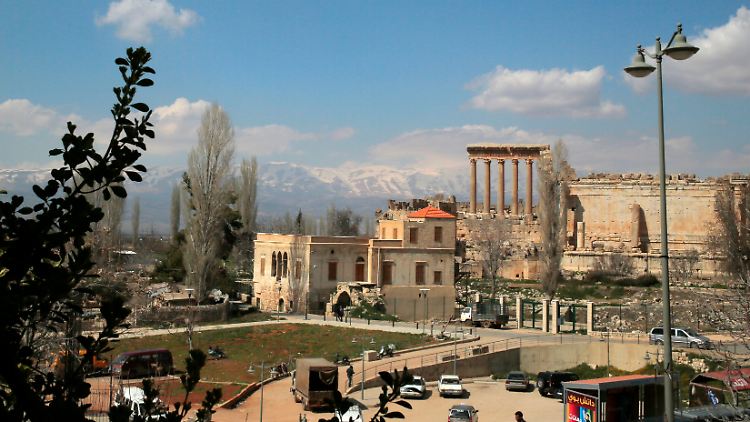 Berichten syrischer Oppositioneller zufolge säumen Hunderte Leichen die Straßen der Weltkulturerbe-Stadt Palmyra.