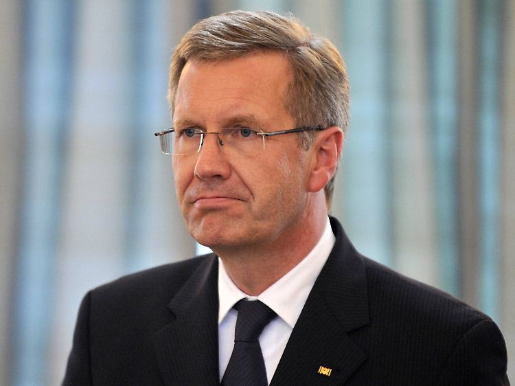 Die SPD möchte gern mehr über die Rolle des Bundespräsidenten bei der "Vermittlung" erfahren.