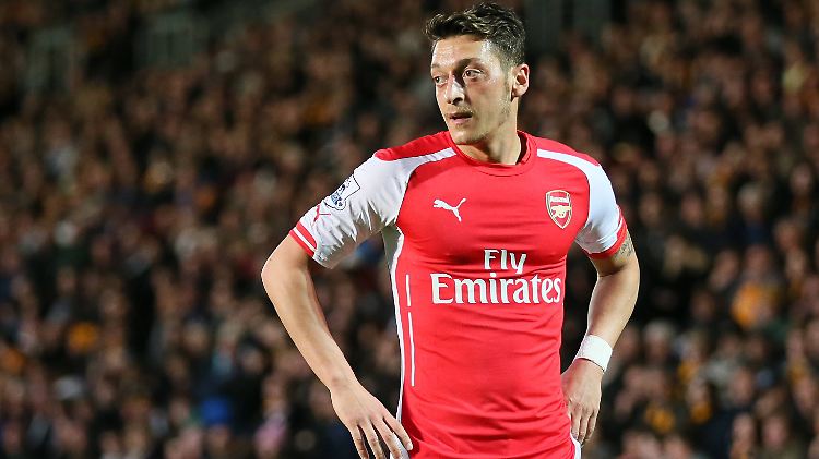 Wir sind Cup-Sieger - und wollen es auch bleiben": Mesut Özil.