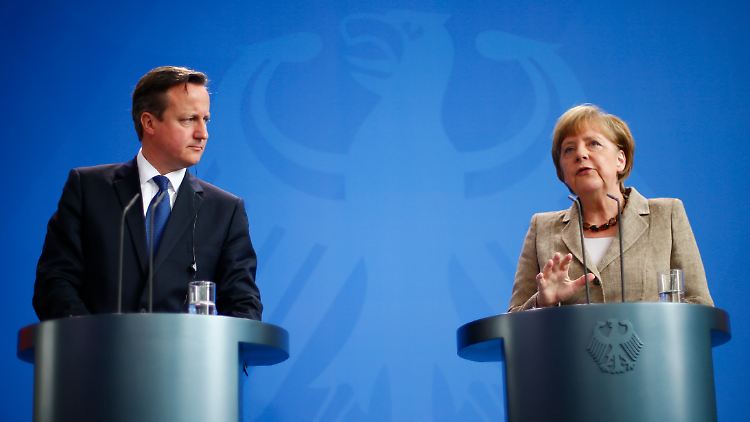 Kanzlerin Merkel und Premierminister Cameron geben sich kollegial.