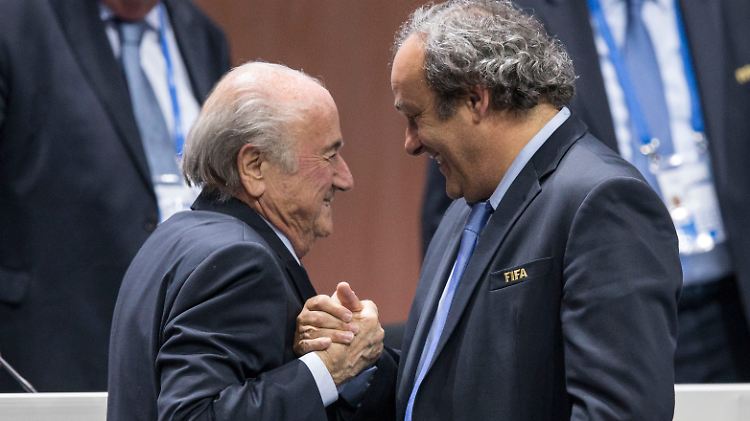 Michel Platini wollte Joseph Blatters Rücktritt.