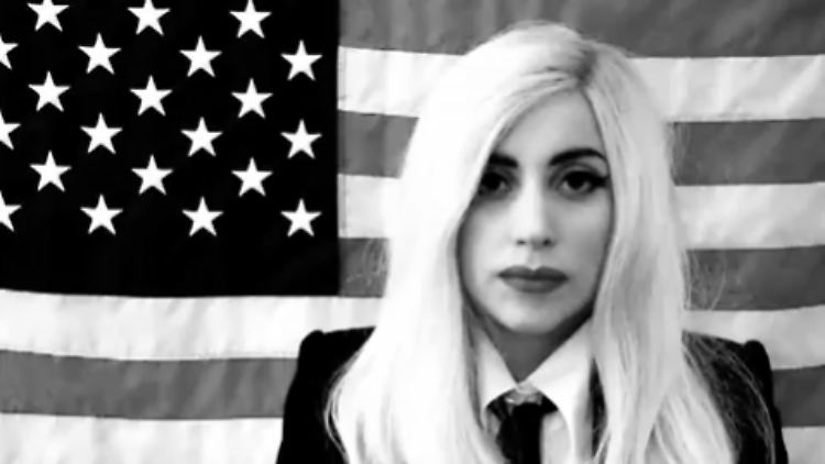 Lady Gaga schonmal so züchtig gesehen?