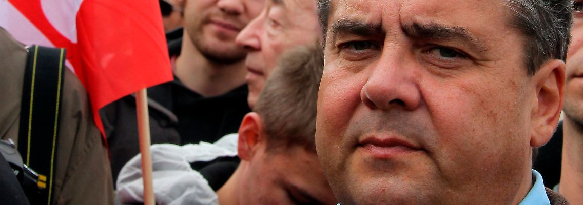 Gabriel demonstrierte auch gegen die Atompolitik der Regierung.