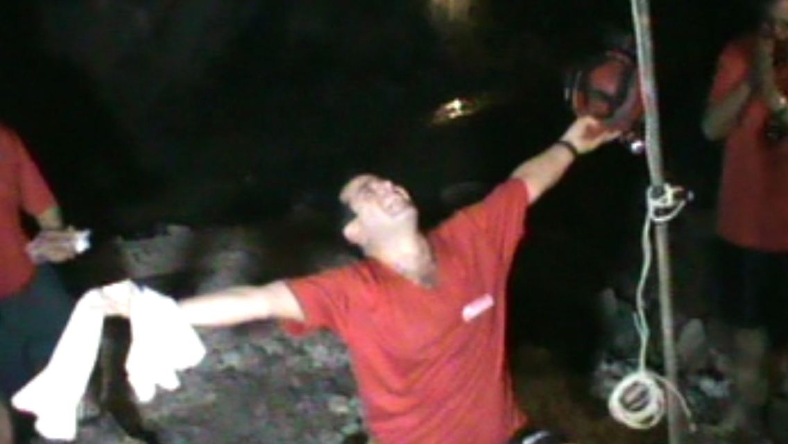 2tdk3424.jpg4906553343247405650.jpg
