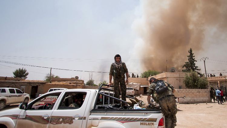 Kurdische Kämpfer in Hassaka (Archivbild).