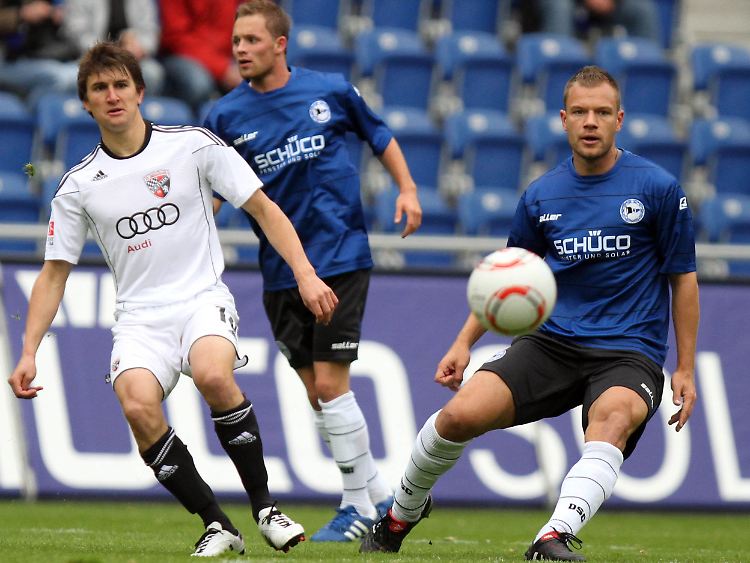 Der FC Ingolstadt kassierte in Bielefeld die vierte Niederlage im vierten Spiel. Das heißt auch: Bielefeld selbst ist nicht mehr punktlos.
