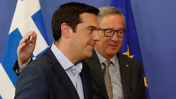 Letzte Woche war ihr Verhältnis noch besser. Inzwischen ist Juncker (r.) von Tsipras enttäuscht. 