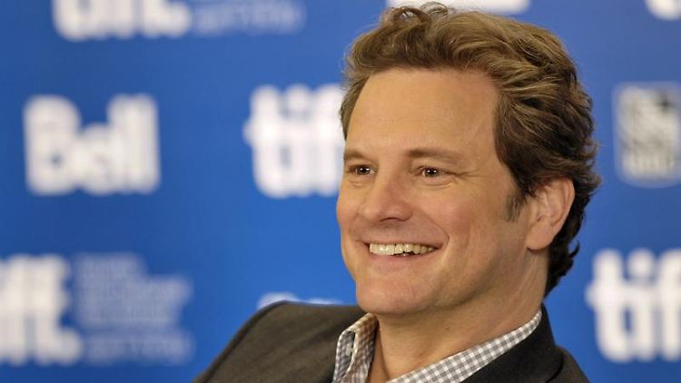 Colin Firth hat mal wieder richtig was zu lachen!