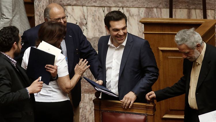 Alexis Tsipras und seine Minister sorgen bei den Euro-Partnern für Kopfschütteln.