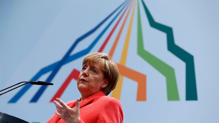 Kanzlerin Merkel: Sollte die Lage in der Ostukraine sich nicht entspannen, sind weitere Sanktionen gegen Russland möglich.