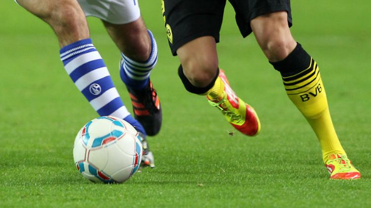Alle 36 Bundesliga Clubs erhalten die Lizenz der DFL.