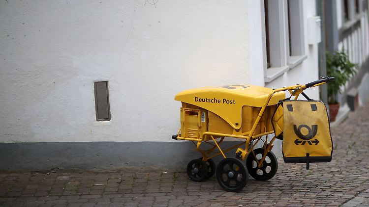 Bisher konnte die Post eigenen Angaben zufolge die Streikauswirkungen weitgehend kompensieren. 