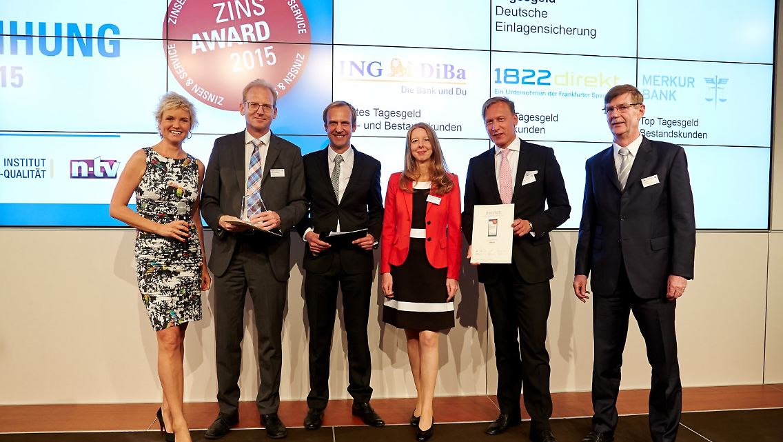 103_ZinsAward2015_1DX_0171.jpg