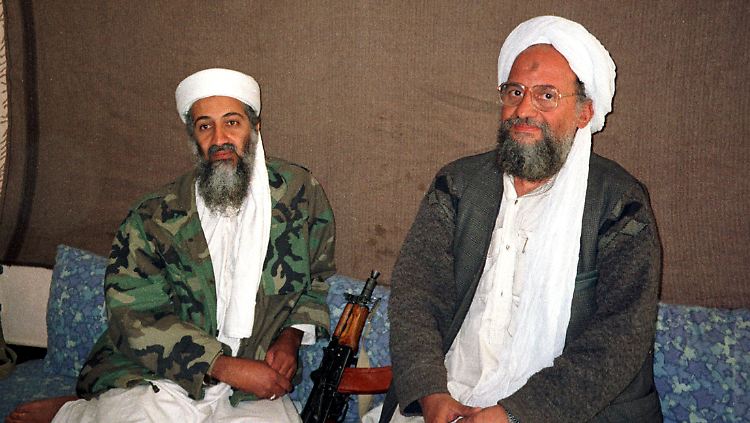 Al-Kaida-Gründer Osama bin Laden wurde getötet, sein Nachfolger Ayman al-Zawahri hat kaum noch Kontrolle über die Al-Kaida-Zellen.