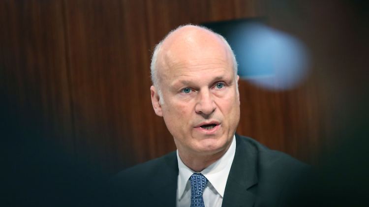 Bundesbankvorstand Thiele sieht die indirekte Staatsfinanzierung durch die EZB kritisch. 