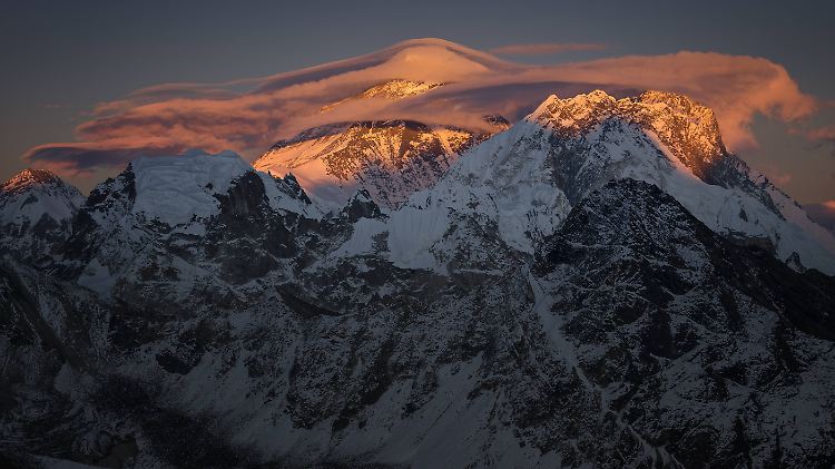 Mount Everest