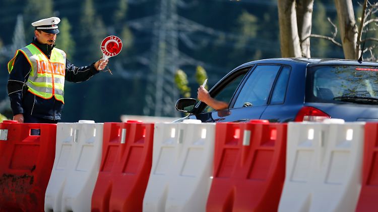 Das Dublin-Abkommen kollidiert derzeit mit dem Schengen-Abkommen.