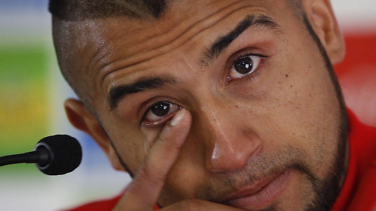 Arturo Vidal tut alles total Leid, als Wiedergutmachung für seine Trunkenheitsfahrt will er nun den Titel mit Chile holen.
