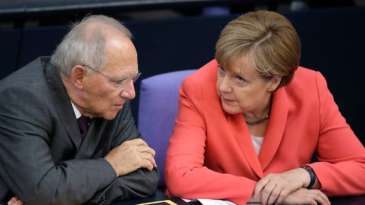 Haben Angela Merkel und Wolfgang Schäuble nach der Rede der Kanzlerin die nächsten taktischen Schritte abgesprochen? 